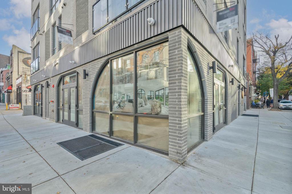 160 N 2ND STREET 64 601