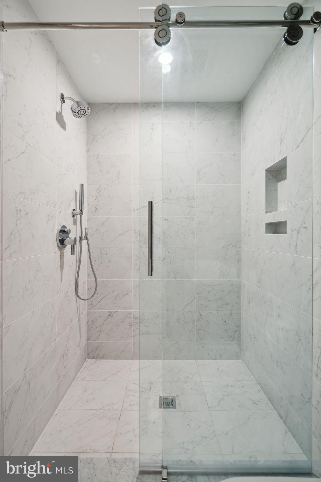 160 N 2ND STREET 64 601