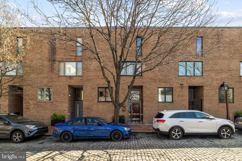 331 S 2ND STREET