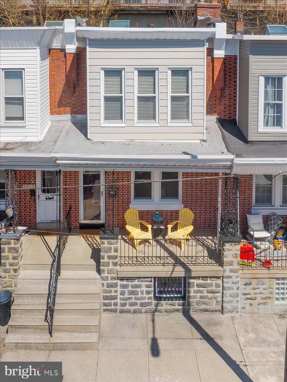4015 DEXTER STREET