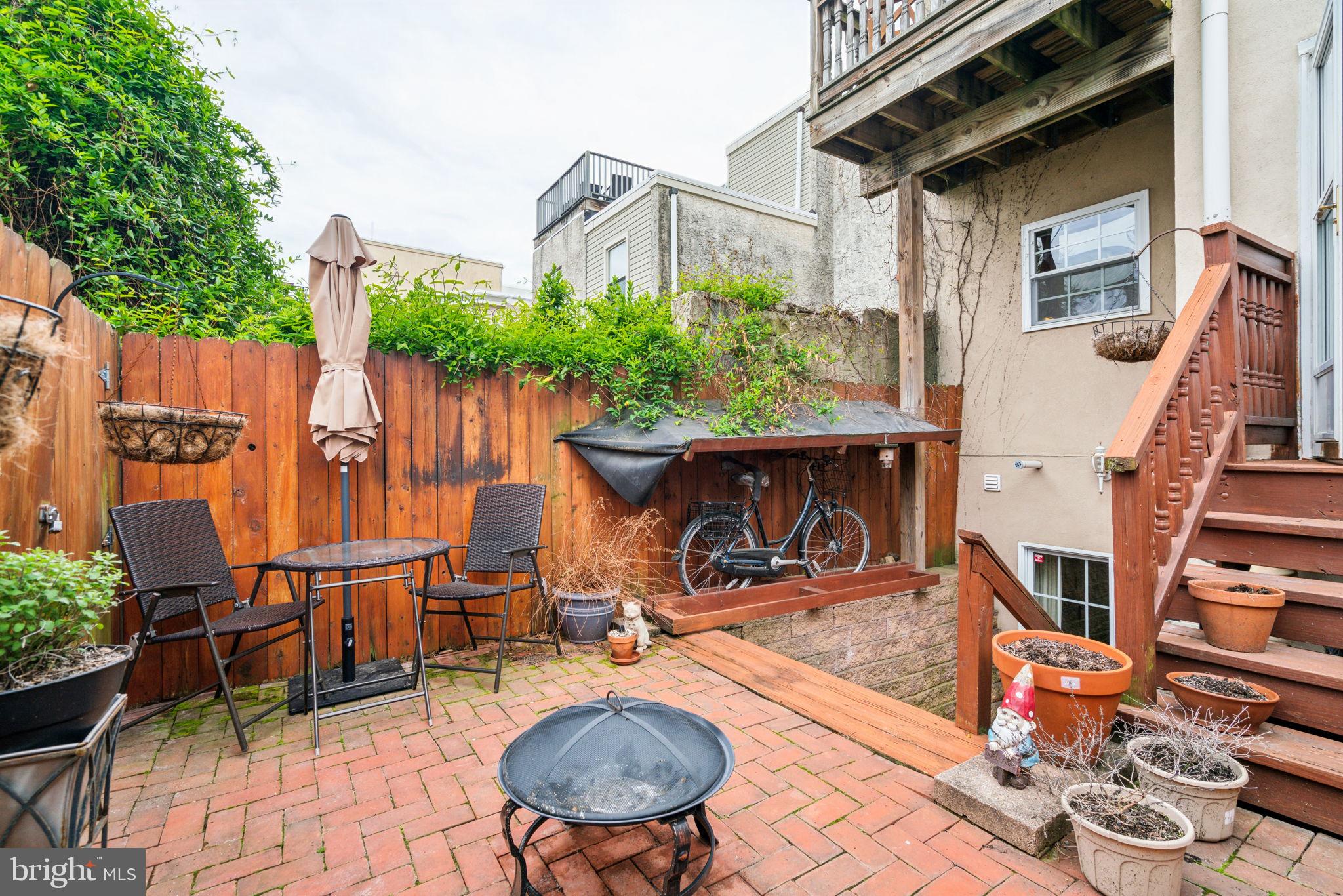 853 N UBER STREET A