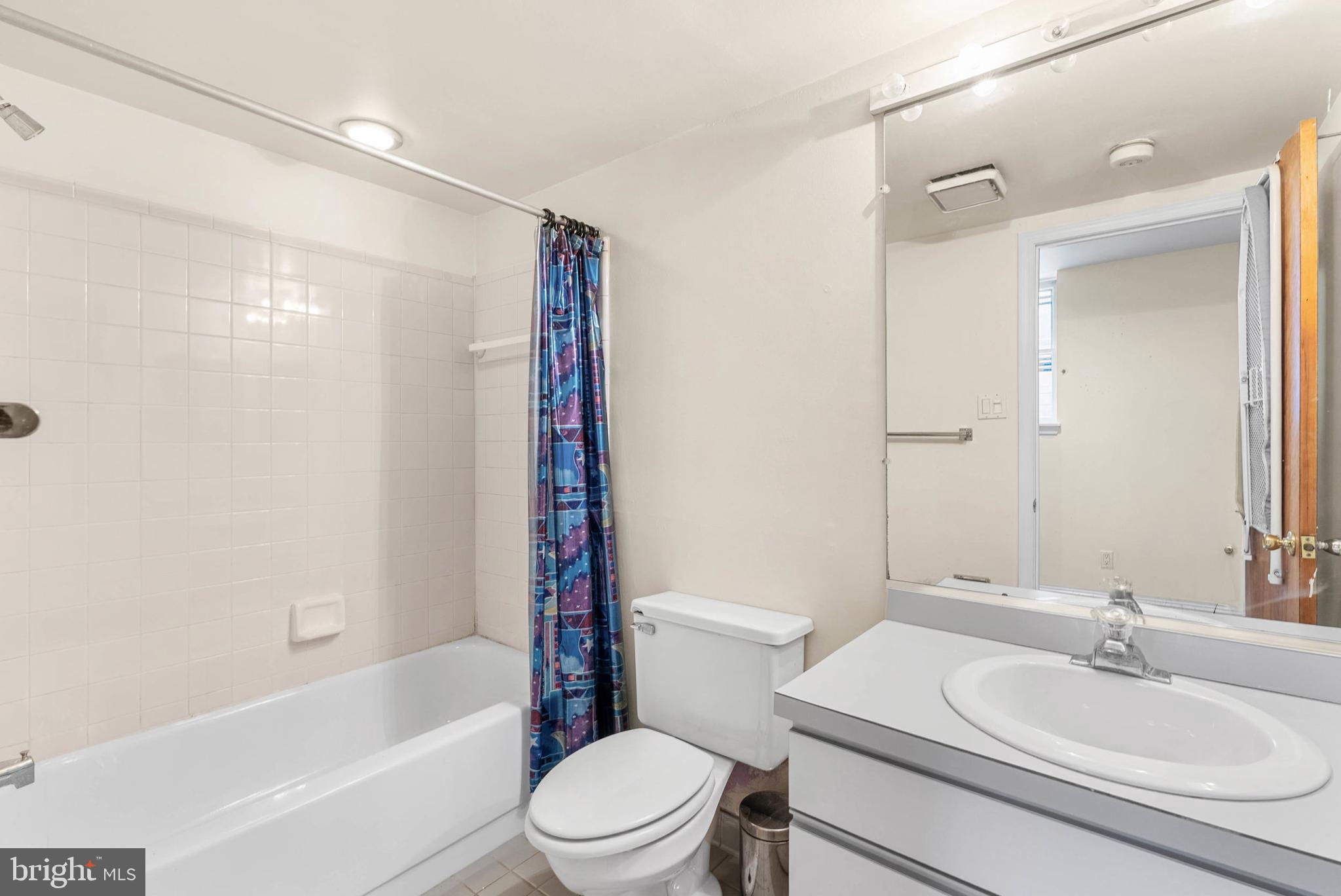 2024 SPRING GARDEN STREET 4