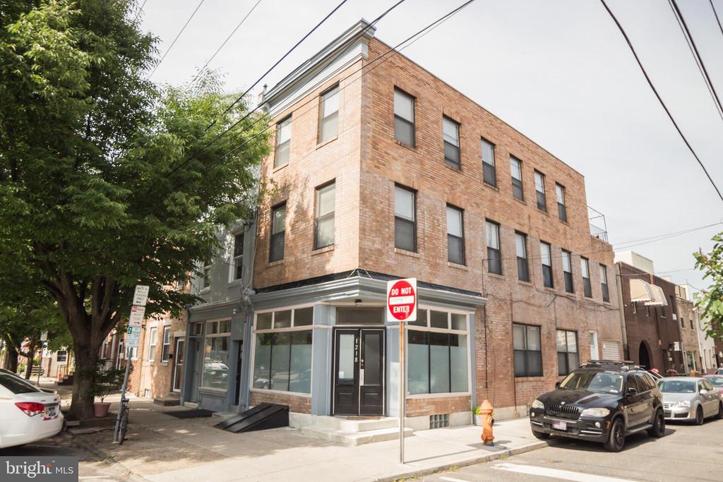 1218 S 11TH STREET 3