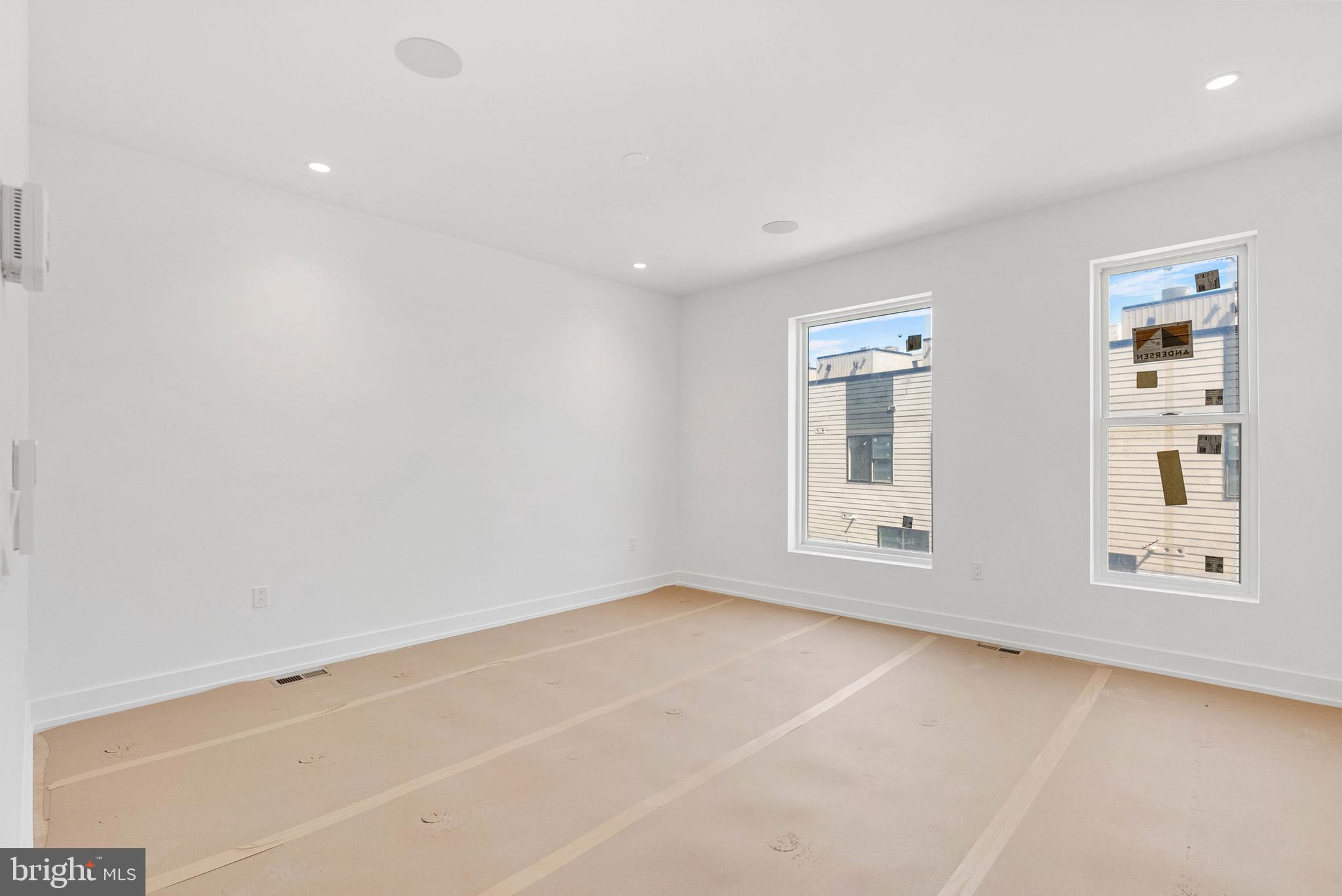 600 FAIRMOUNT AVENUE J4