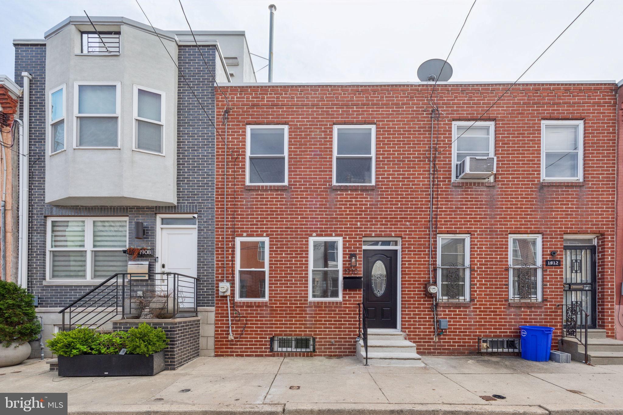 1910 TITAN STREET
