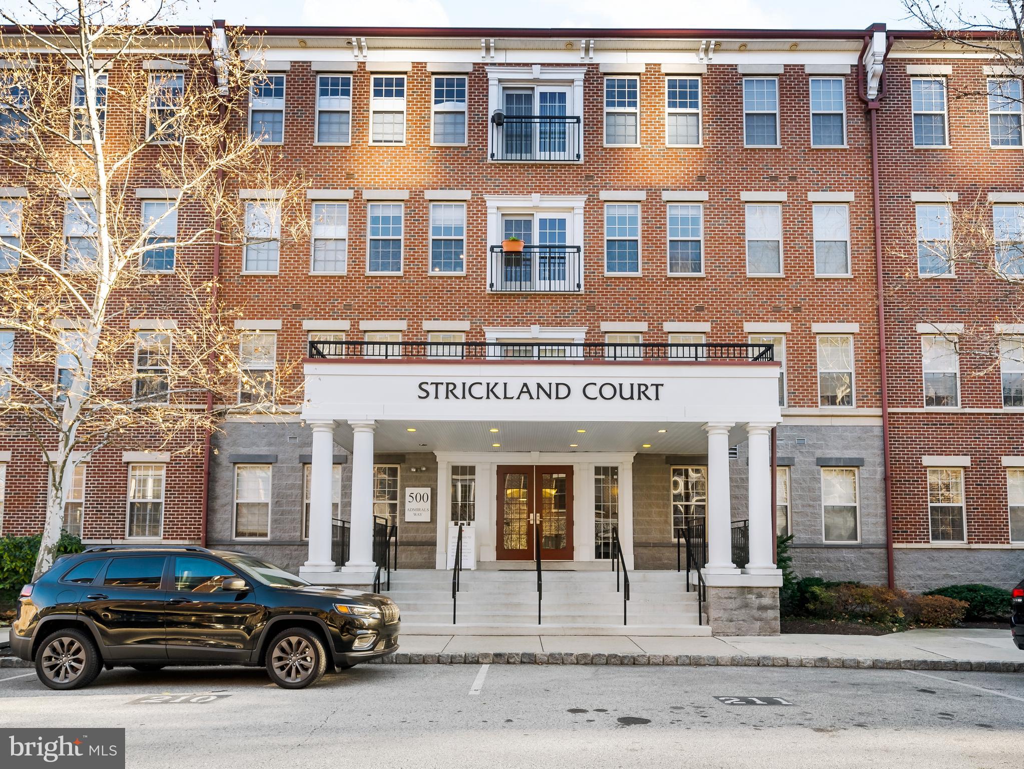 500 ADMIRALS WAY 101