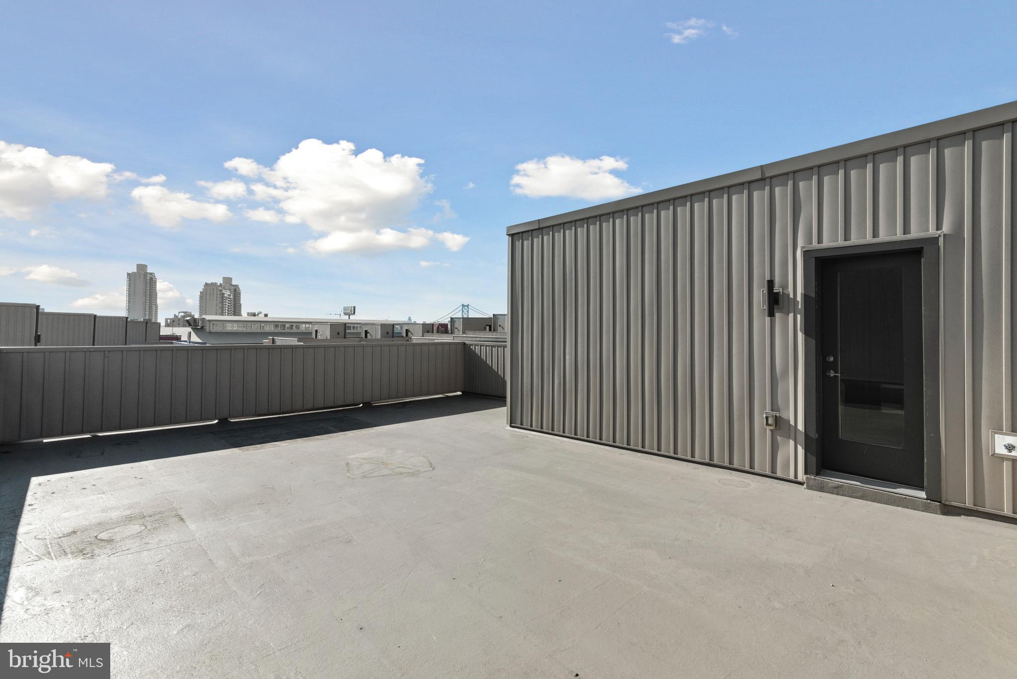 853 N 3RD STREET