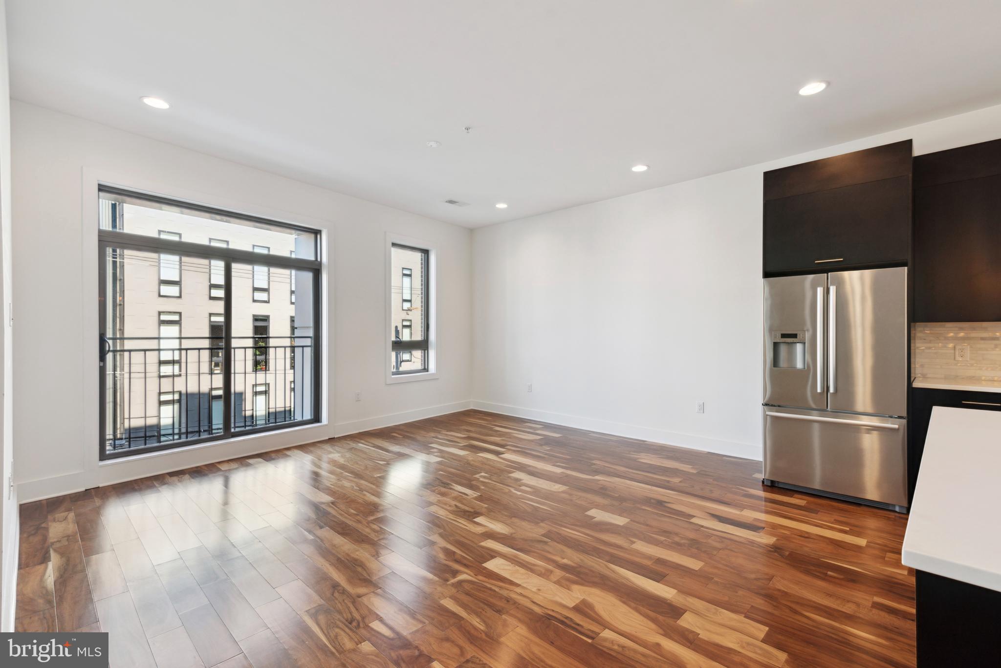 853 N 3RD STREET