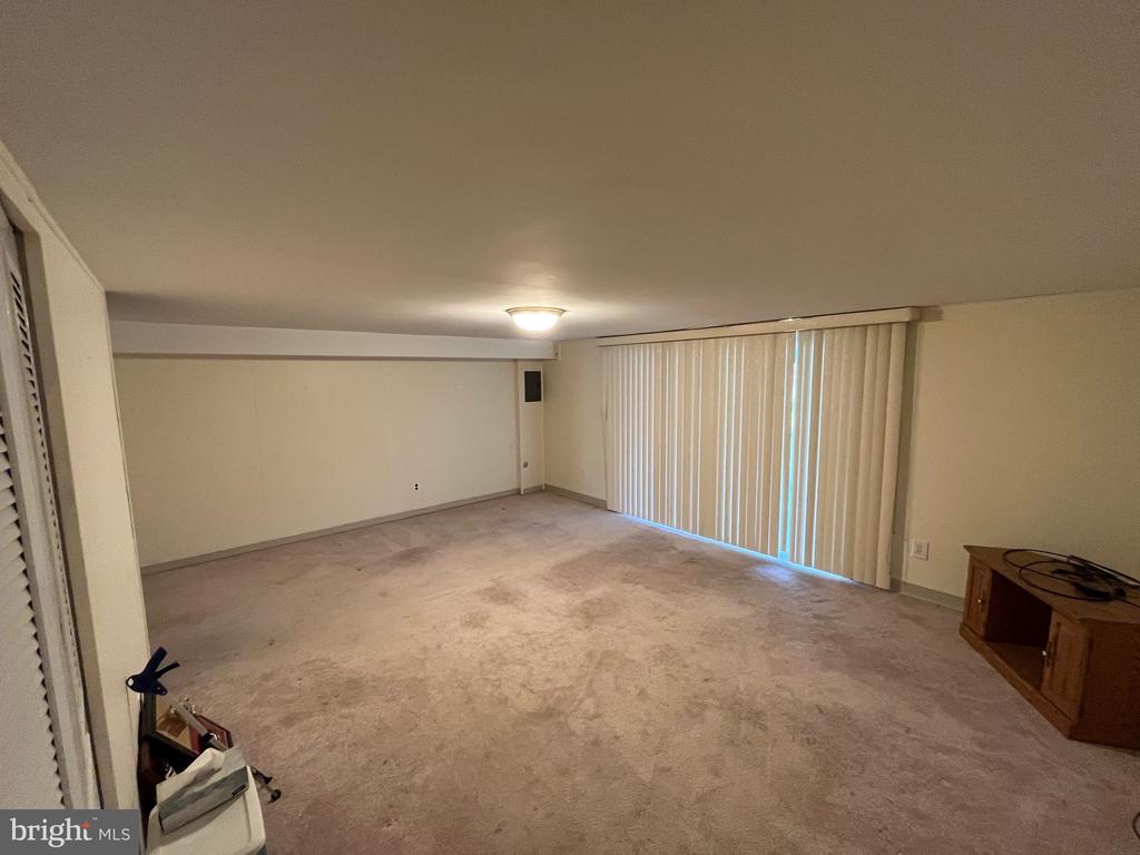 3525 KYLE ROAD