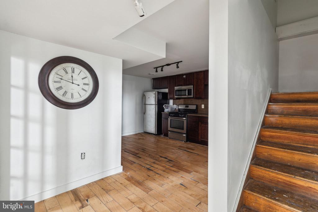 3475 COLLINS STREET 108