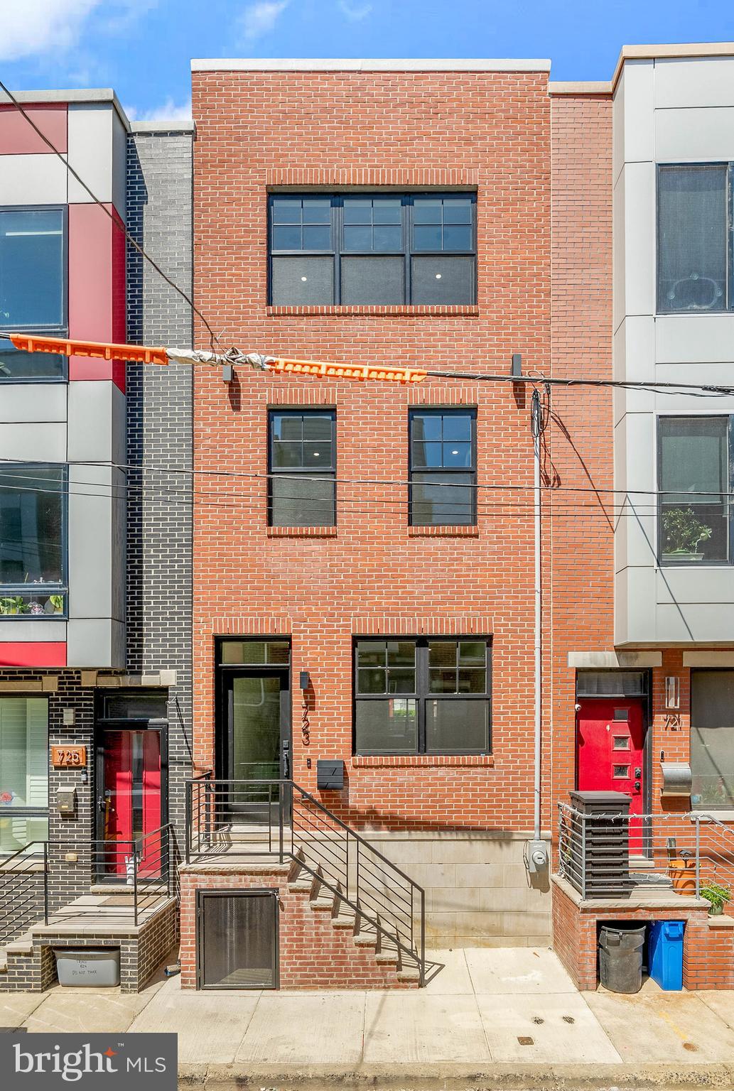 723 MERCY STREET