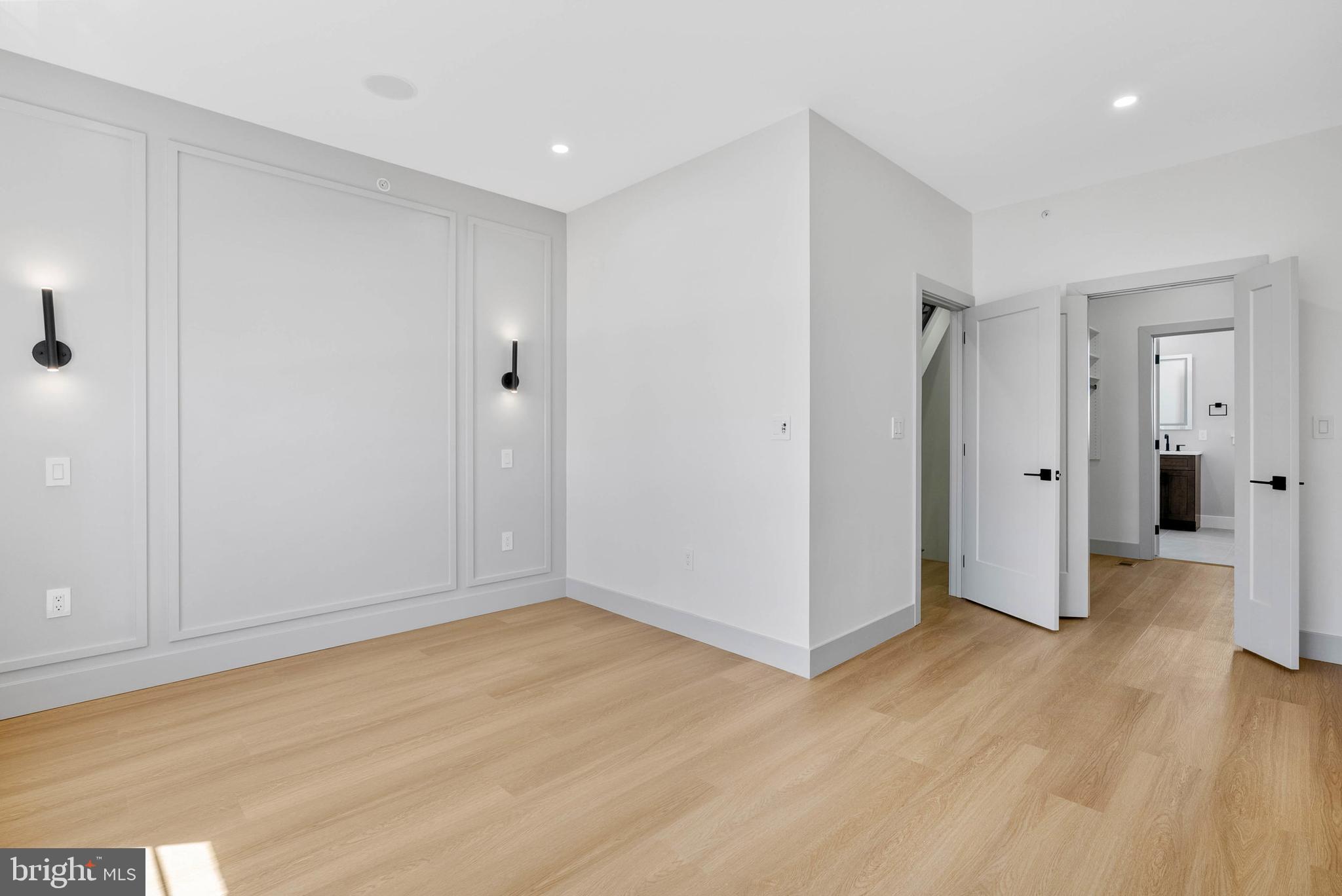 723 MERCY STREET
