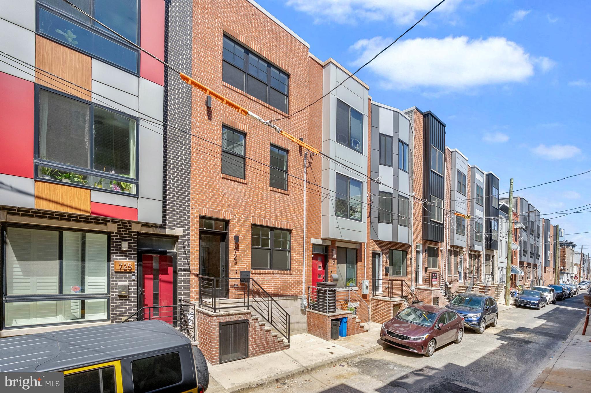 723 MERCY STREET
