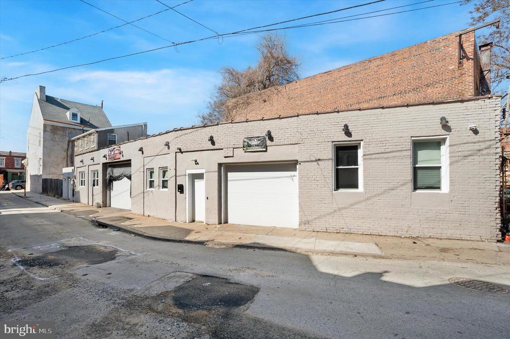 5011 GERMANTOWN AVENUE REAR