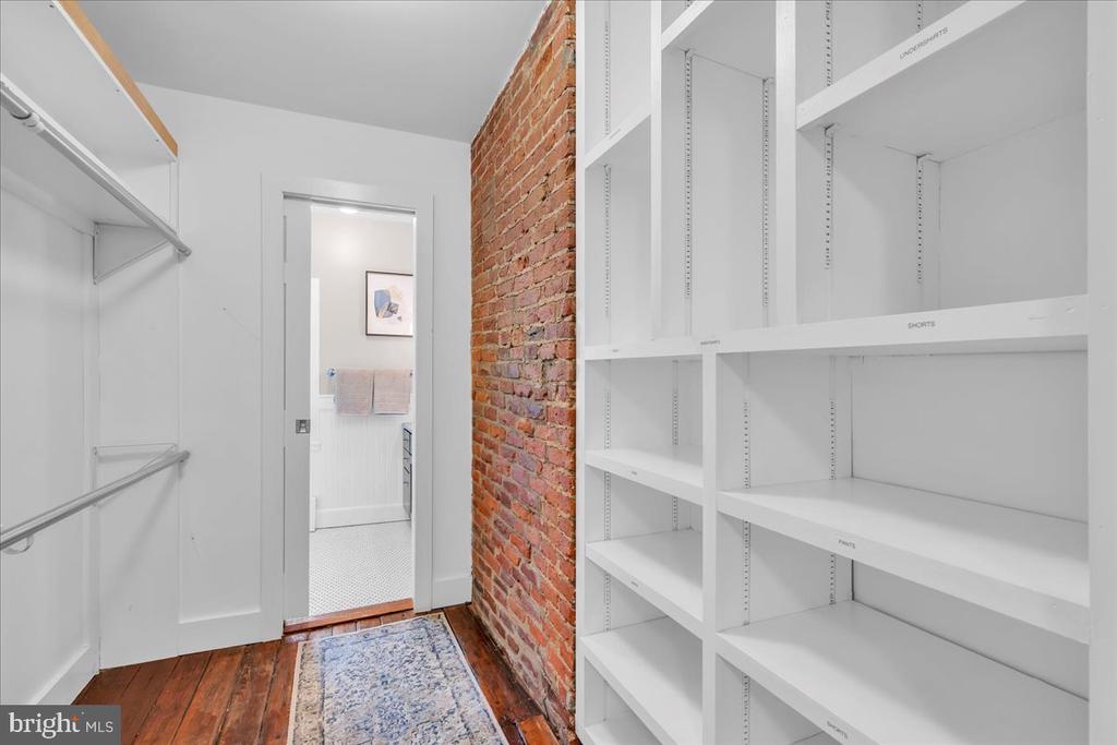 521 S 27TH STREET