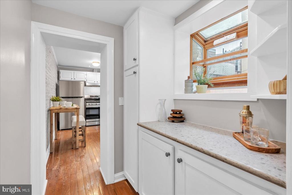 521 S 27TH STREET