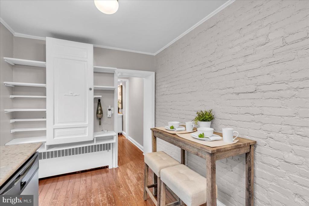 521 S 27TH STREET