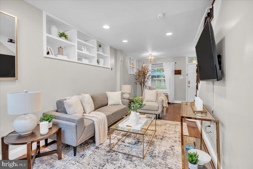521 S 27TH STREET