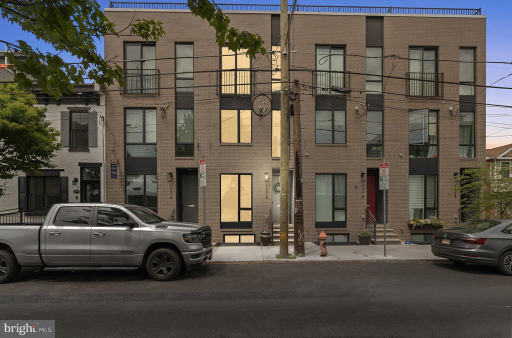 1316 N HANCOCK STREET