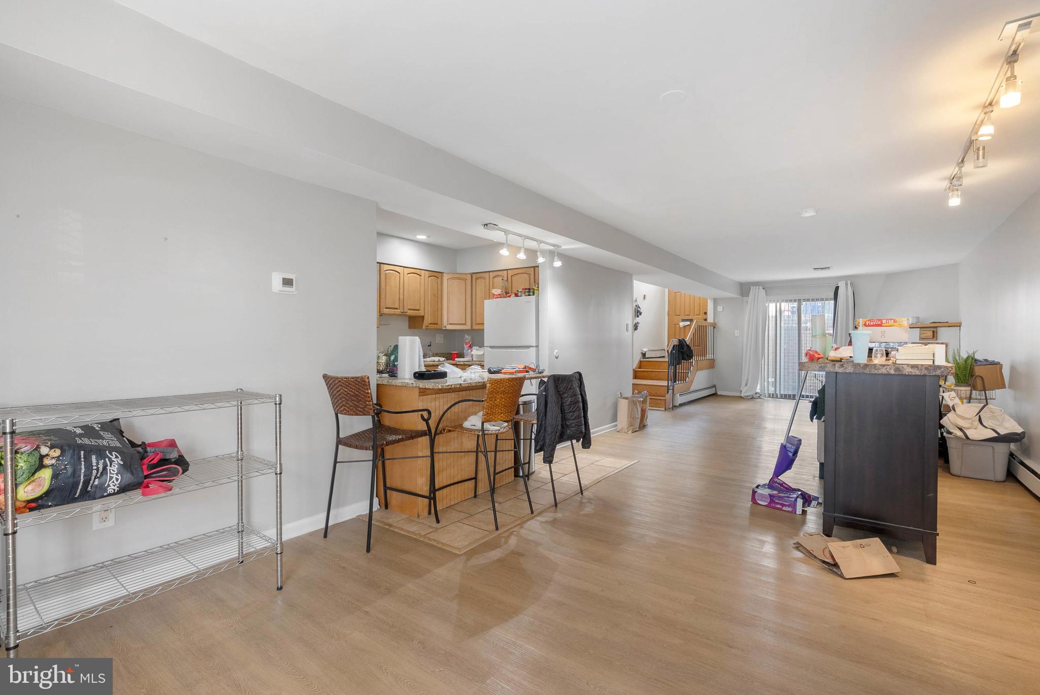 1906 RODMAN STREET A