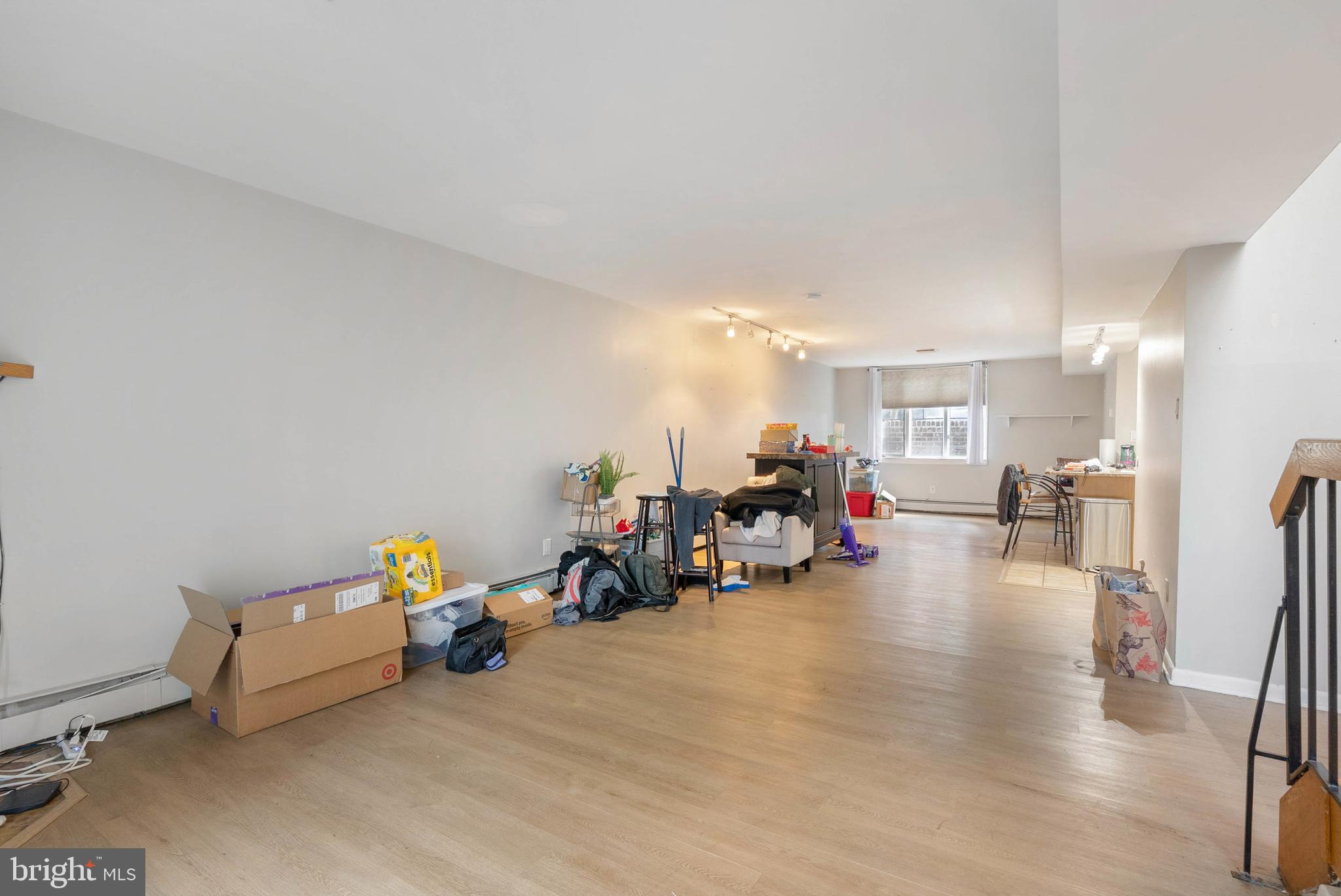 1906 RODMAN STREET A