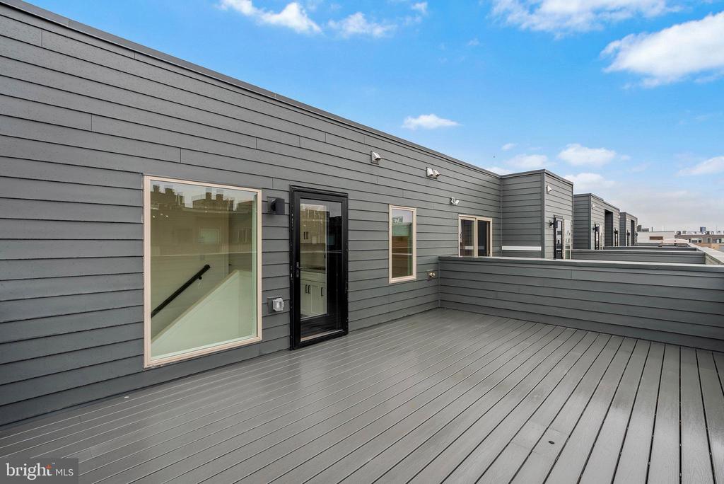 3212 EVERGREEN WALK