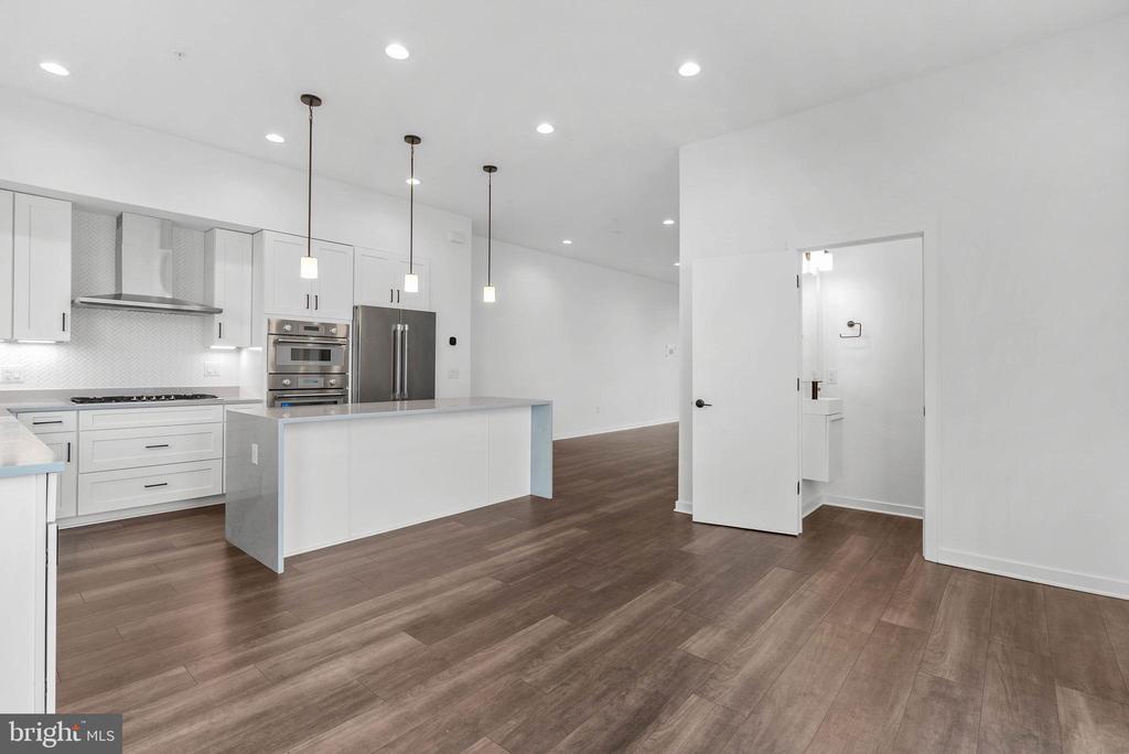 3212 EVERGREEN WALK