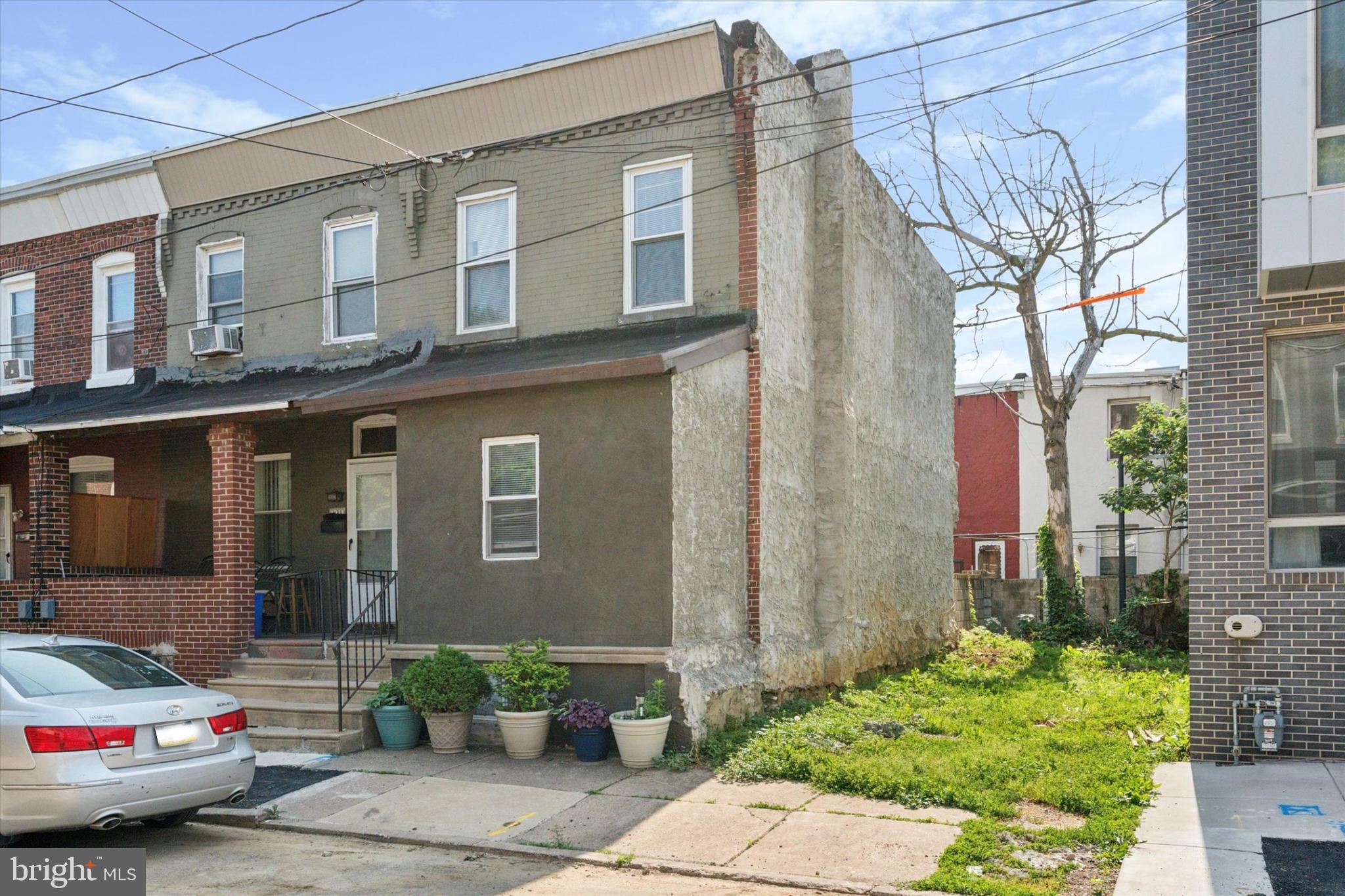 1313 S STANLEY STREET