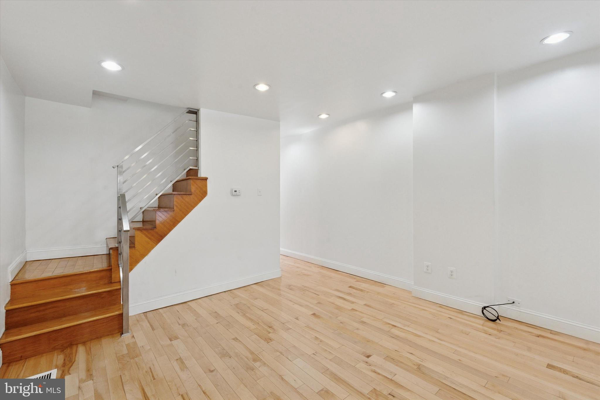 1313 S STANLEY STREET