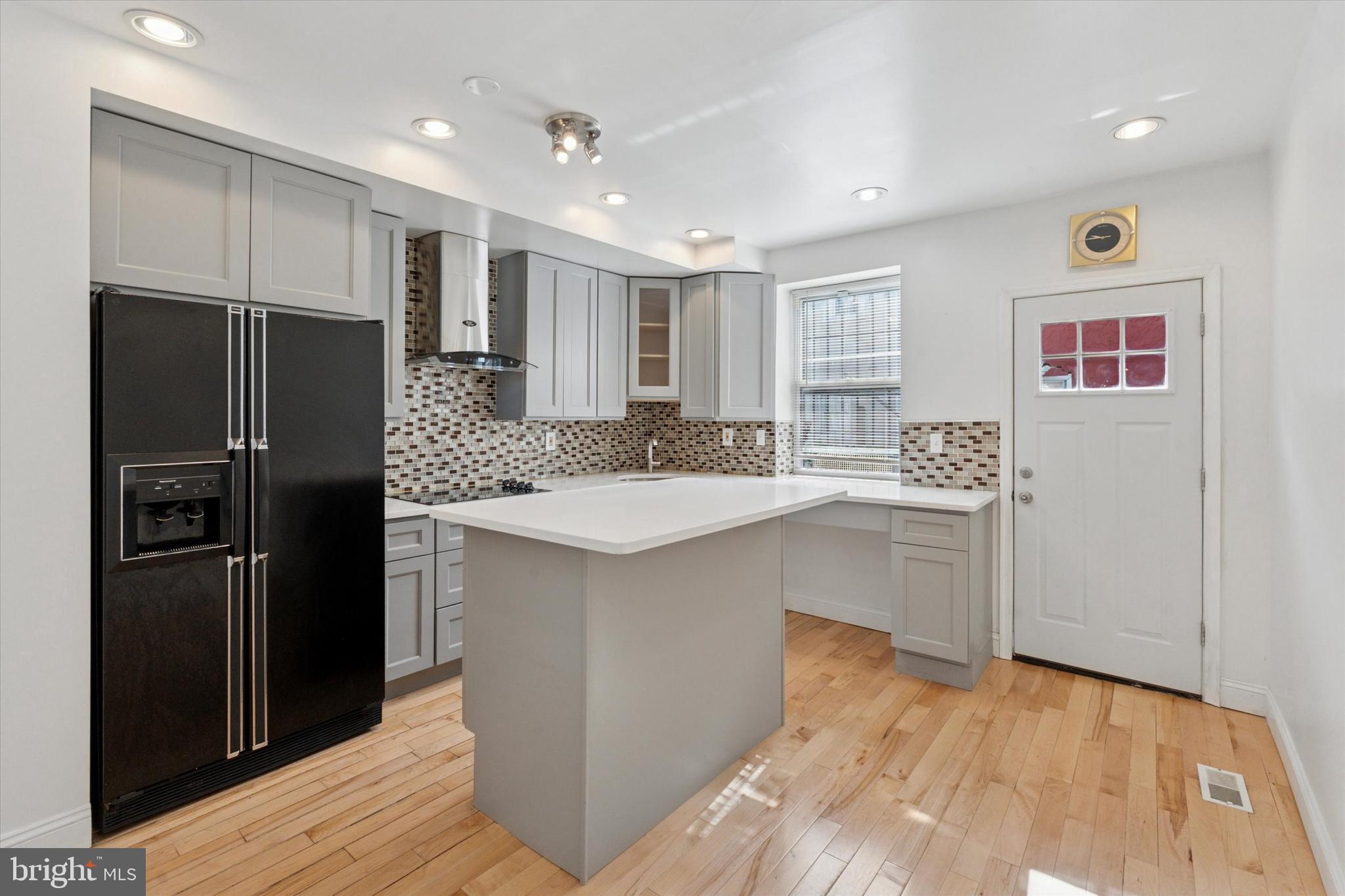 1313 S STANLEY STREET