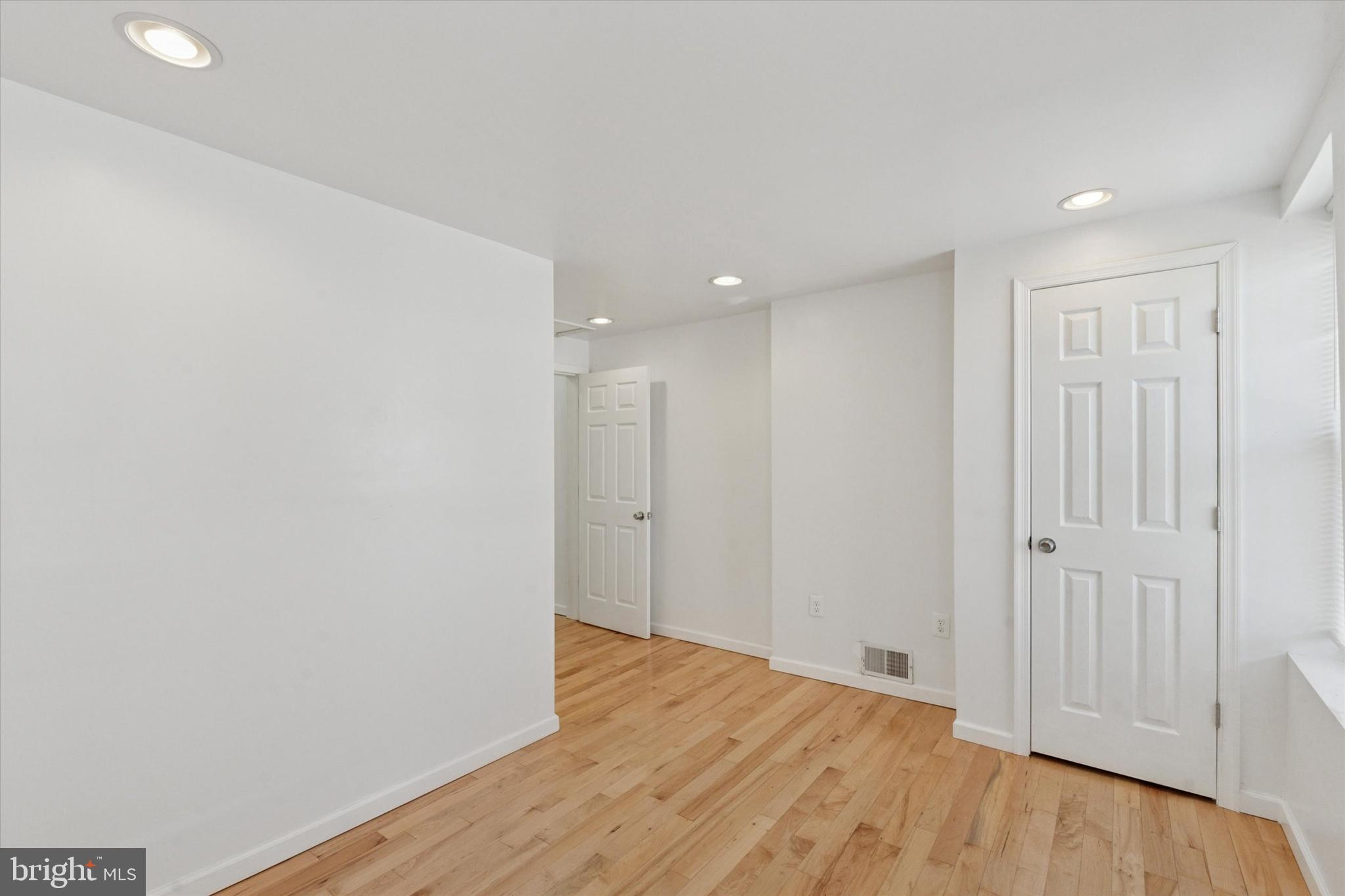 1313 S STANLEY STREET