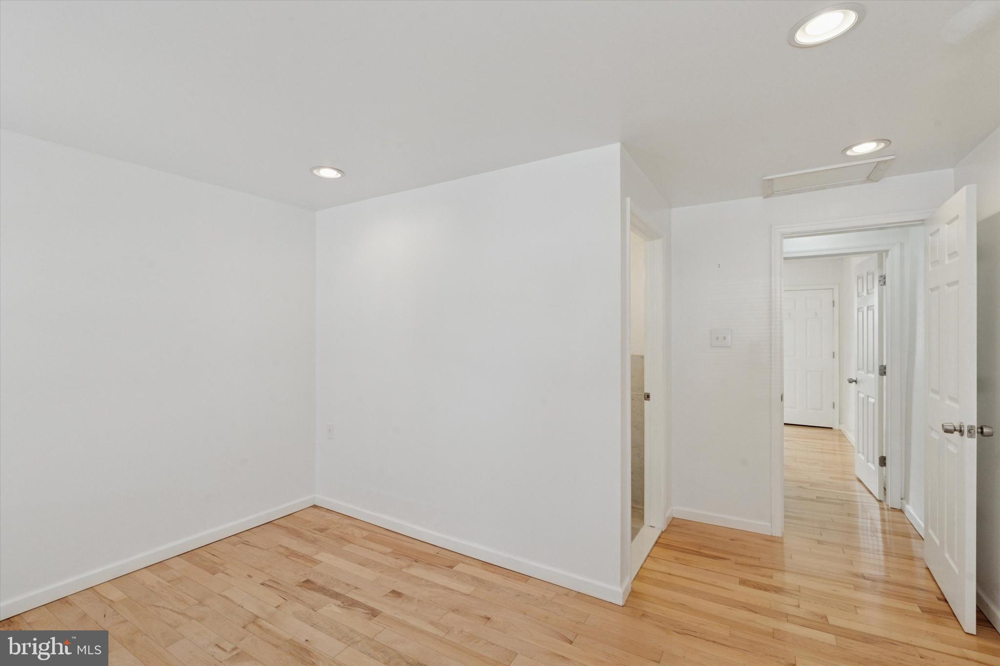 1313 S STANLEY STREET