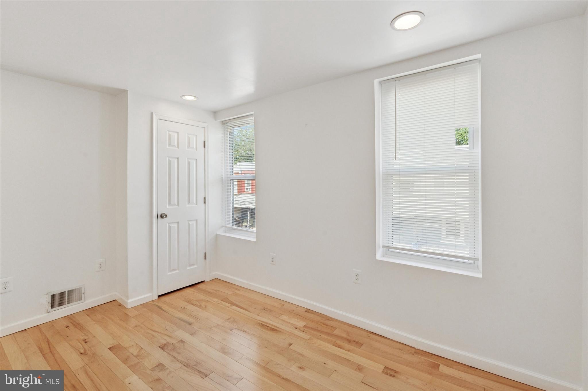 1313 S STANLEY STREET