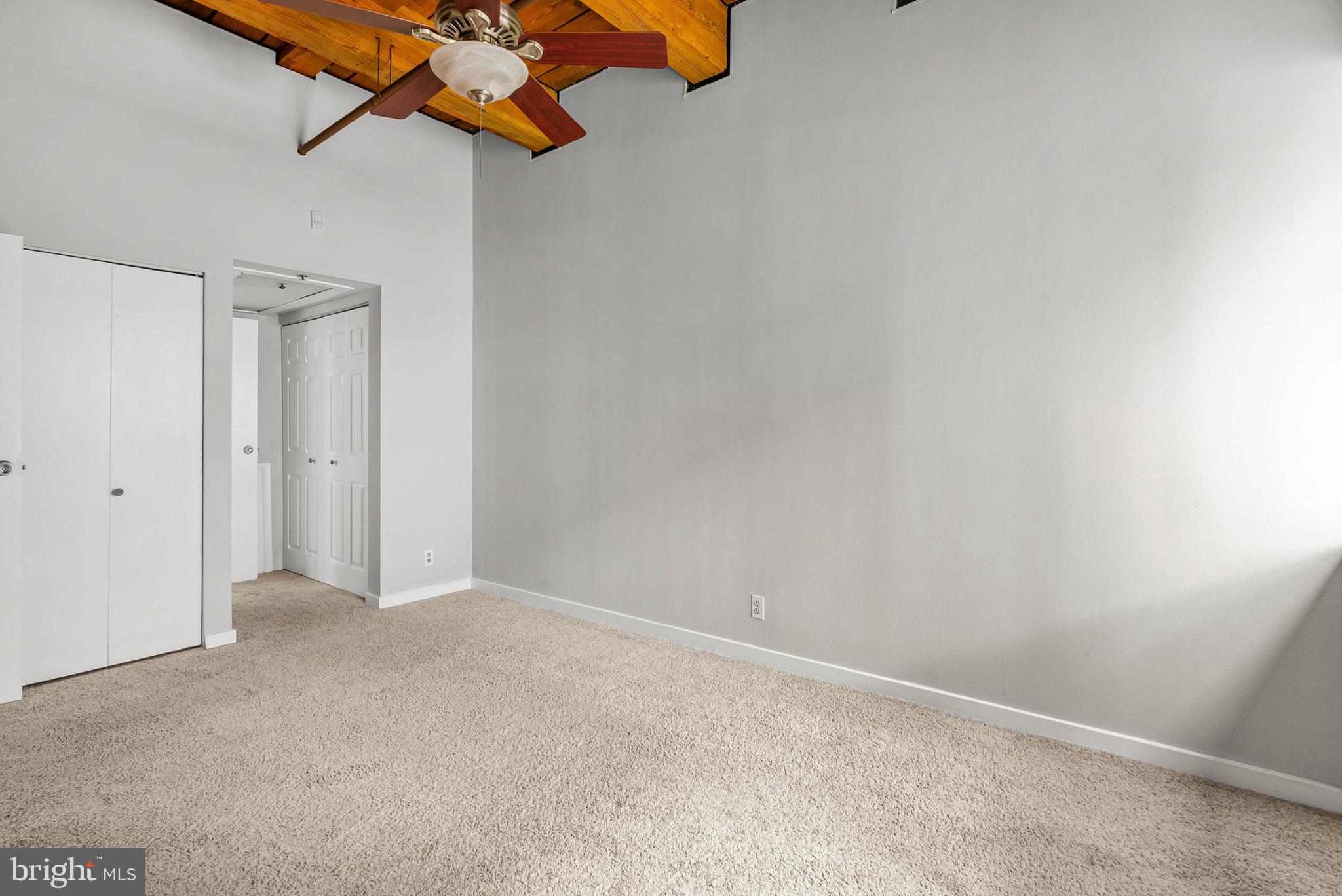 301 RACE STREET 309