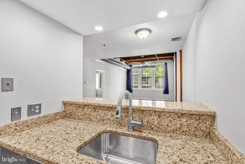 301 RACE STREET 309