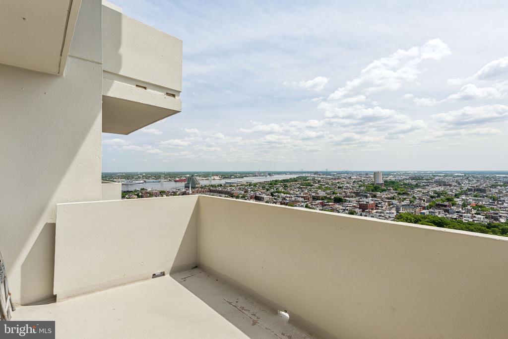 604 S WASHINGTON SQUARE 36 2917