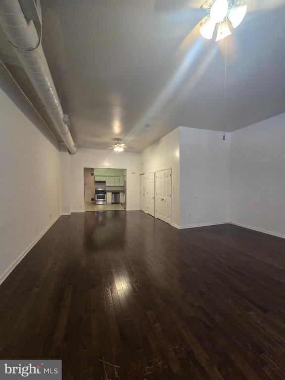 1304 WALNUT STREET 2