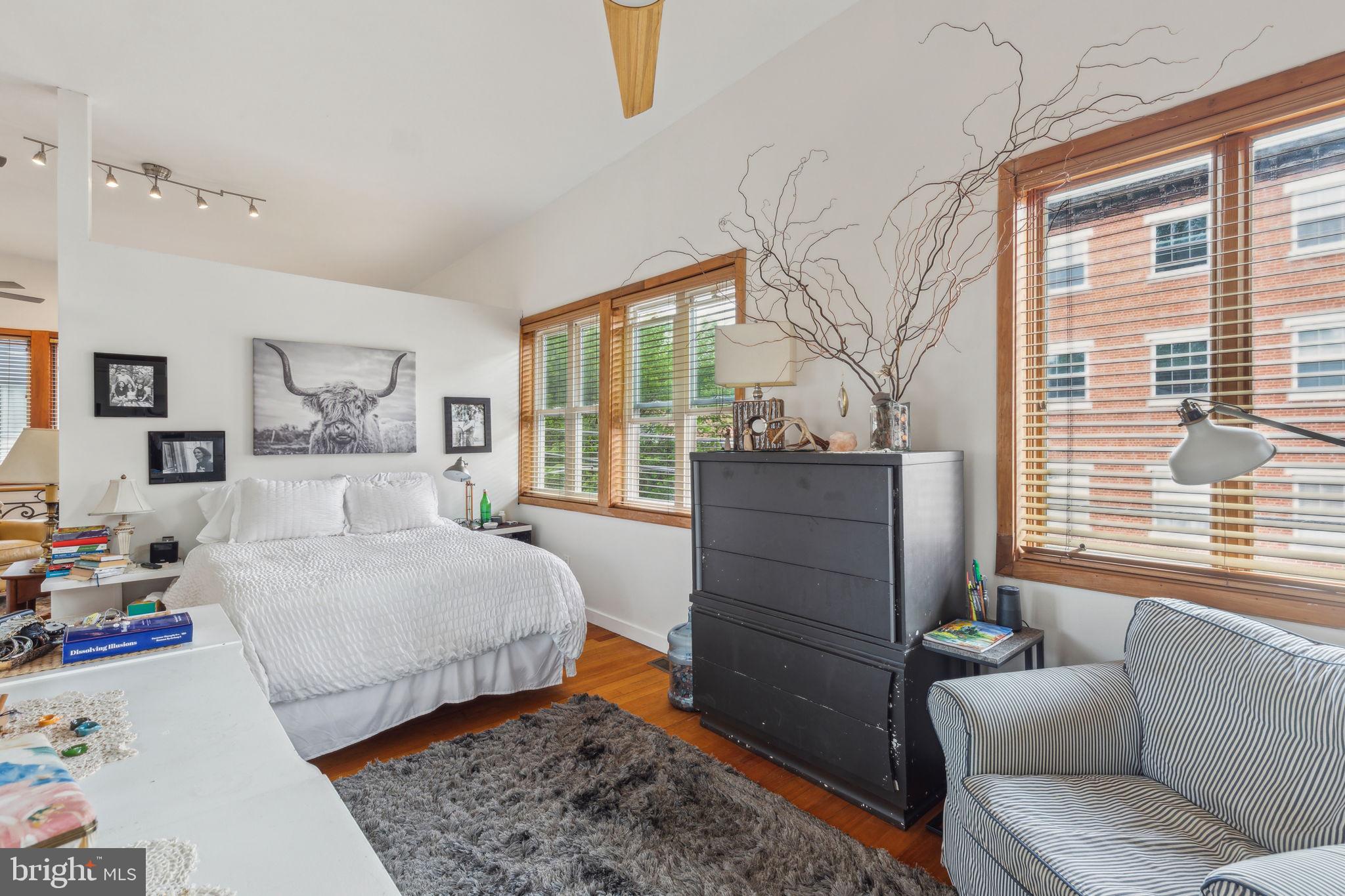 1010 CATHARINE STREET