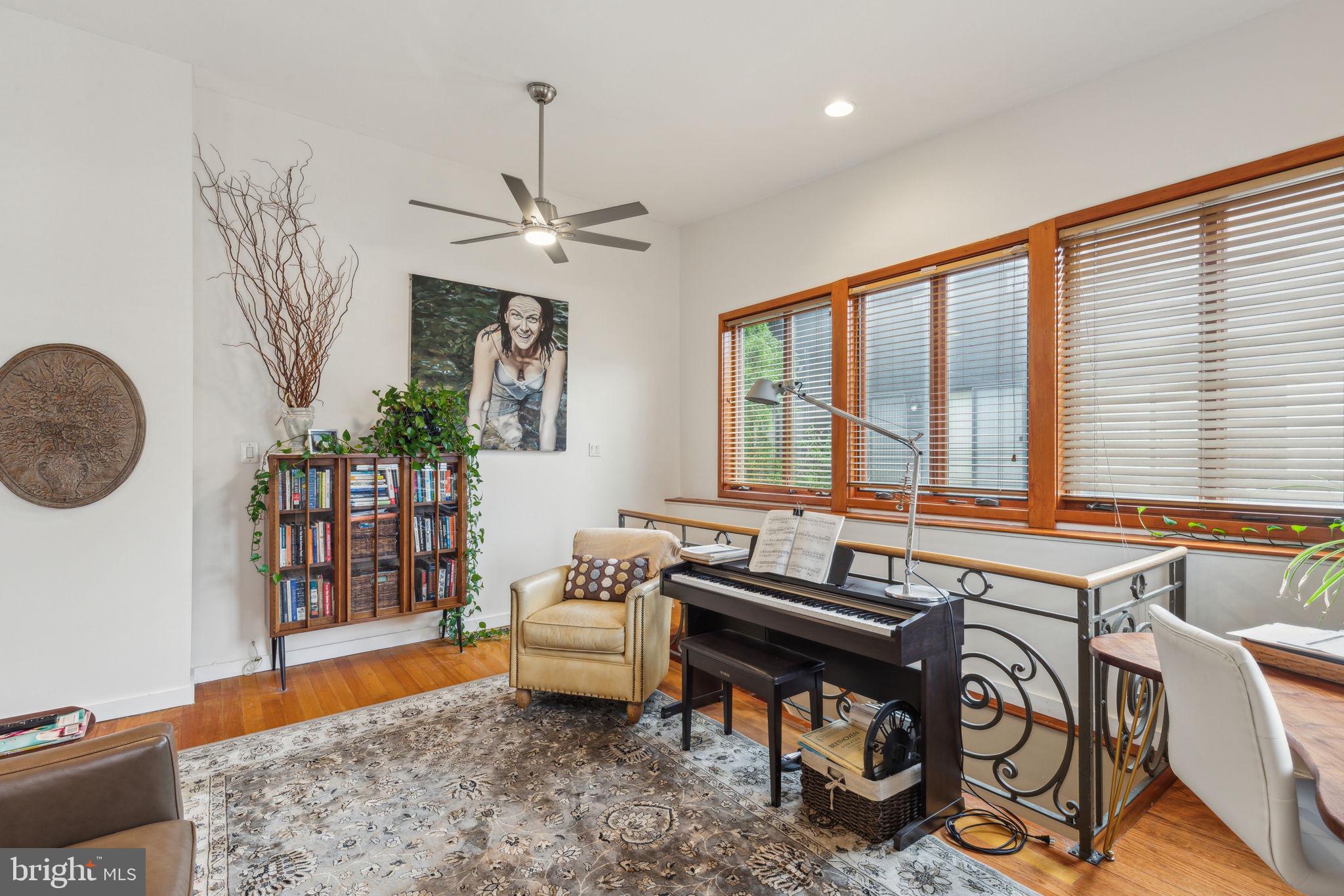 1010 CATHARINE STREET