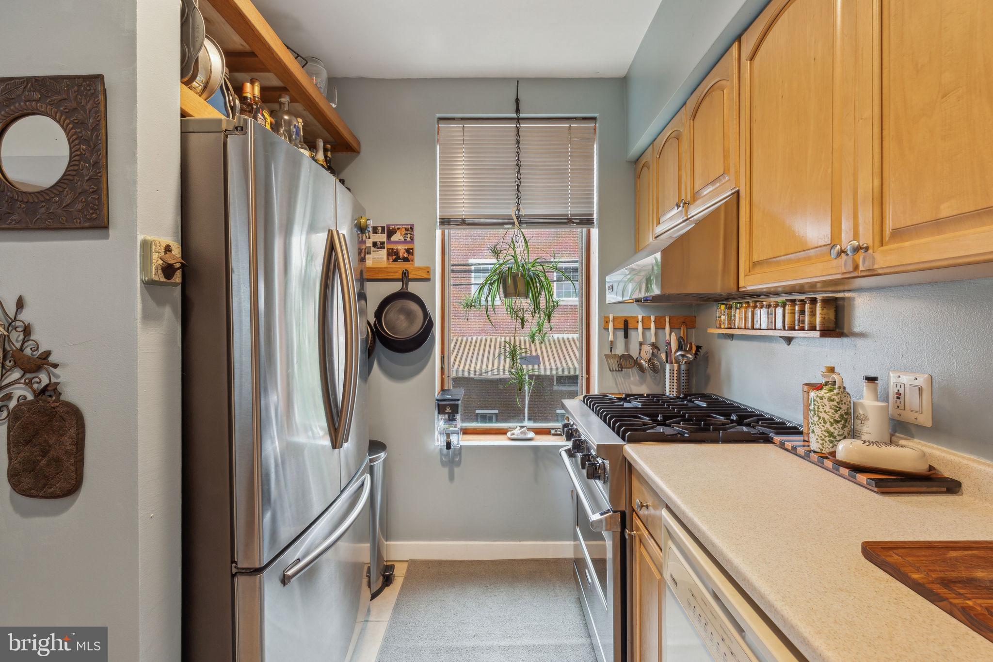 1010 CATHARINE STREET