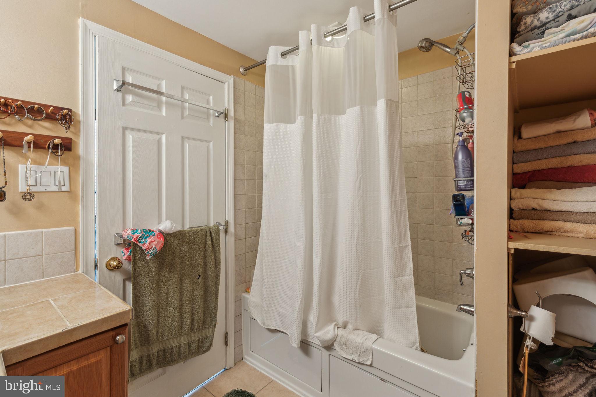 1010 CATHARINE STREET