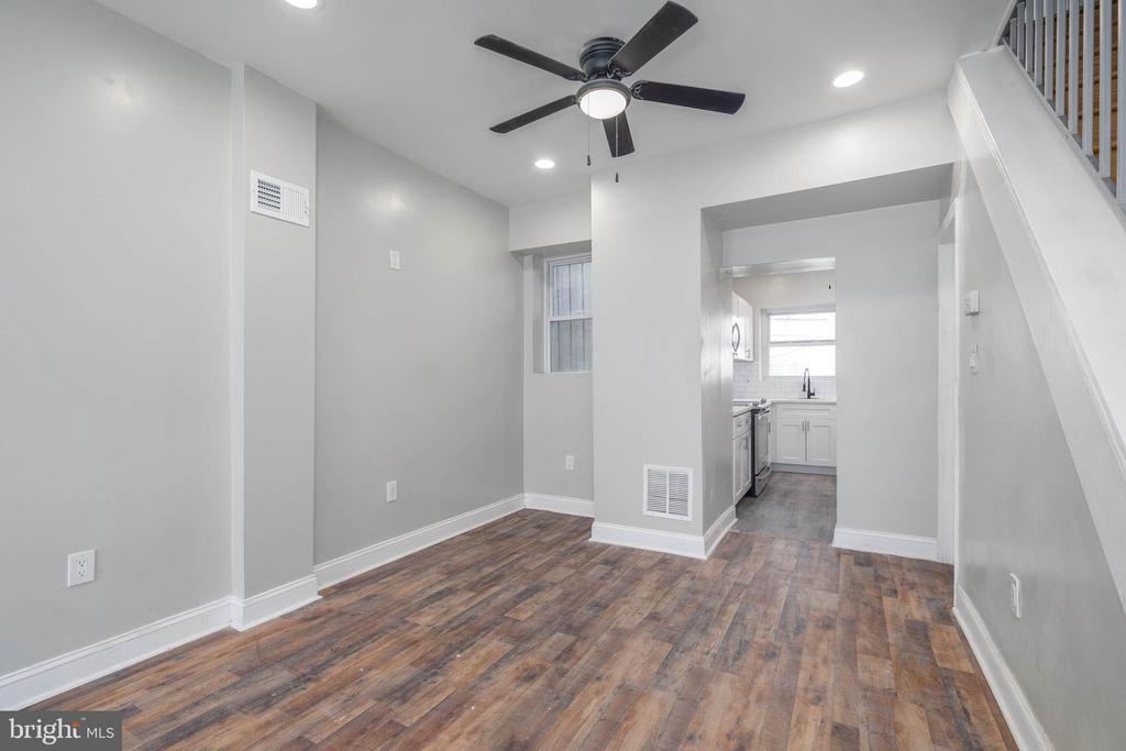 2235 EARP STREET