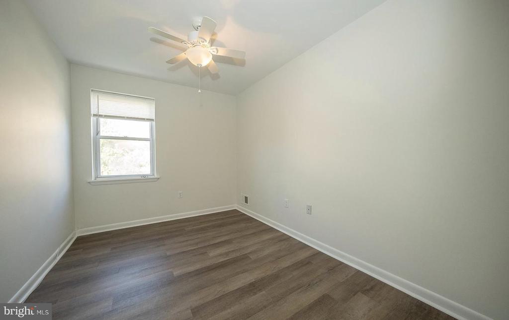 835 N UBER STREET