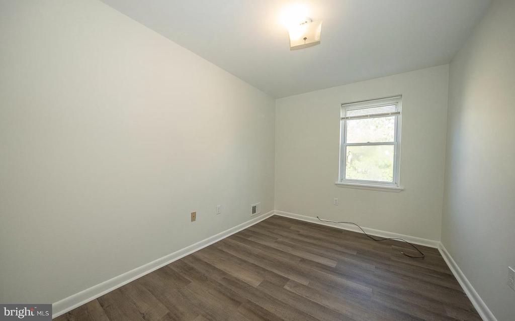 835 N UBER STREET