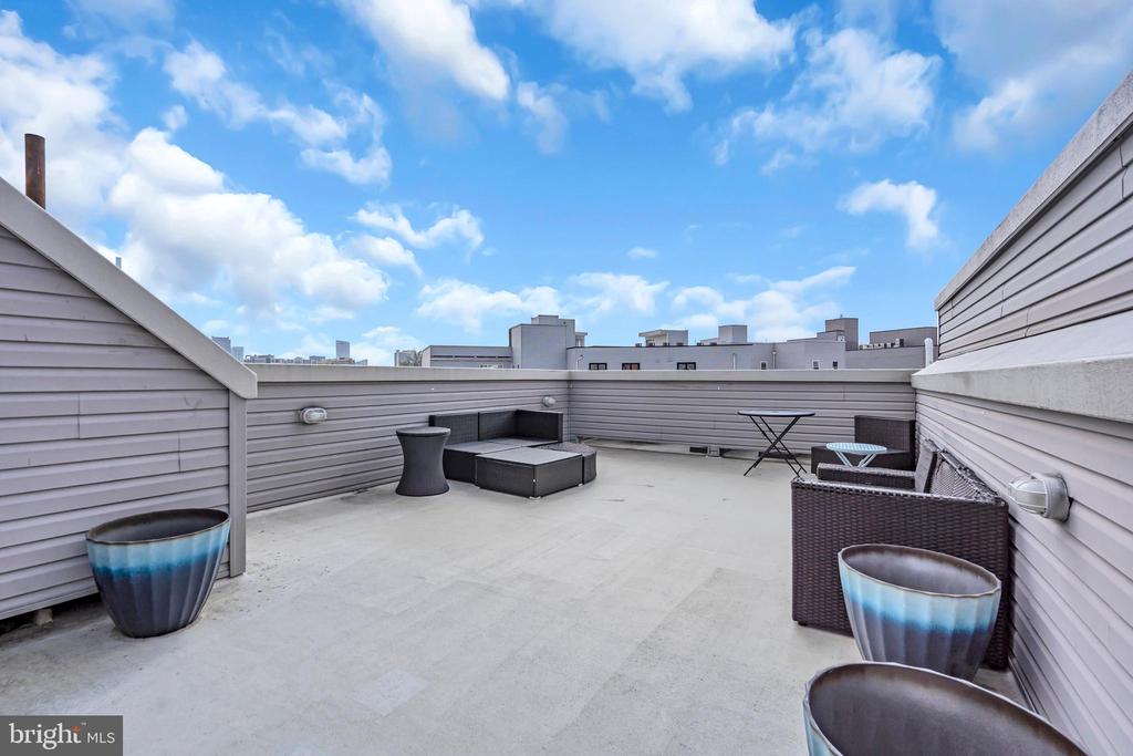 821 N 15TH STREET 2