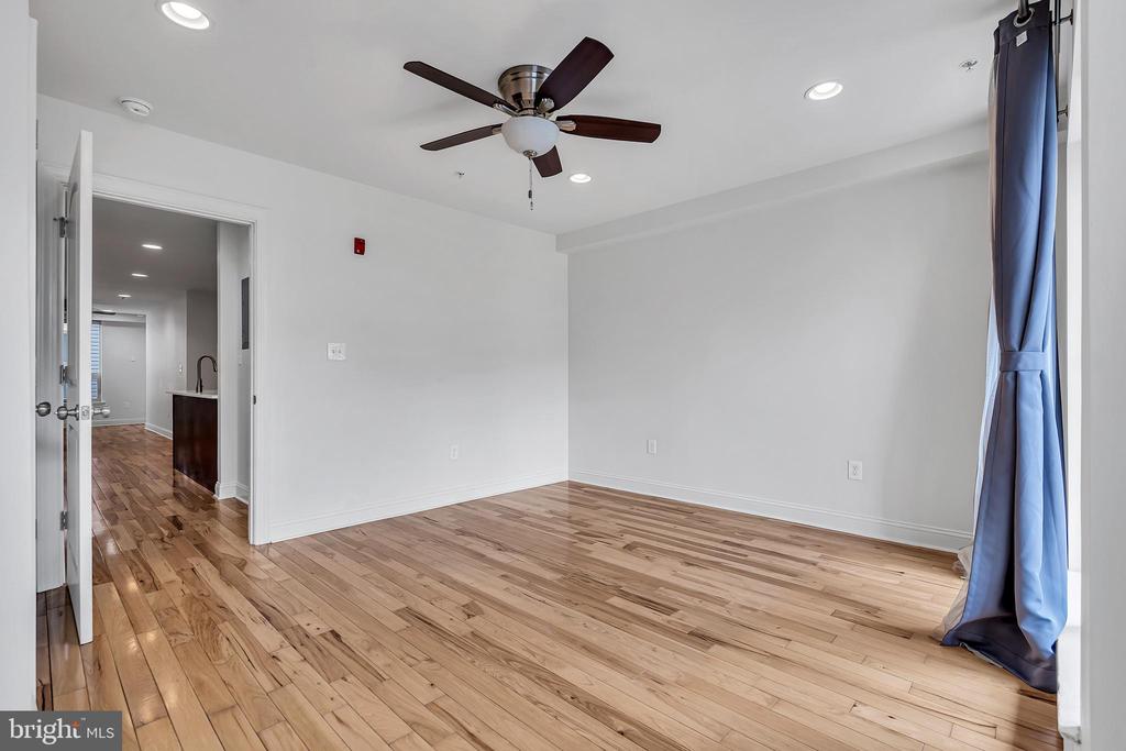 821 N 15TH STREET 2