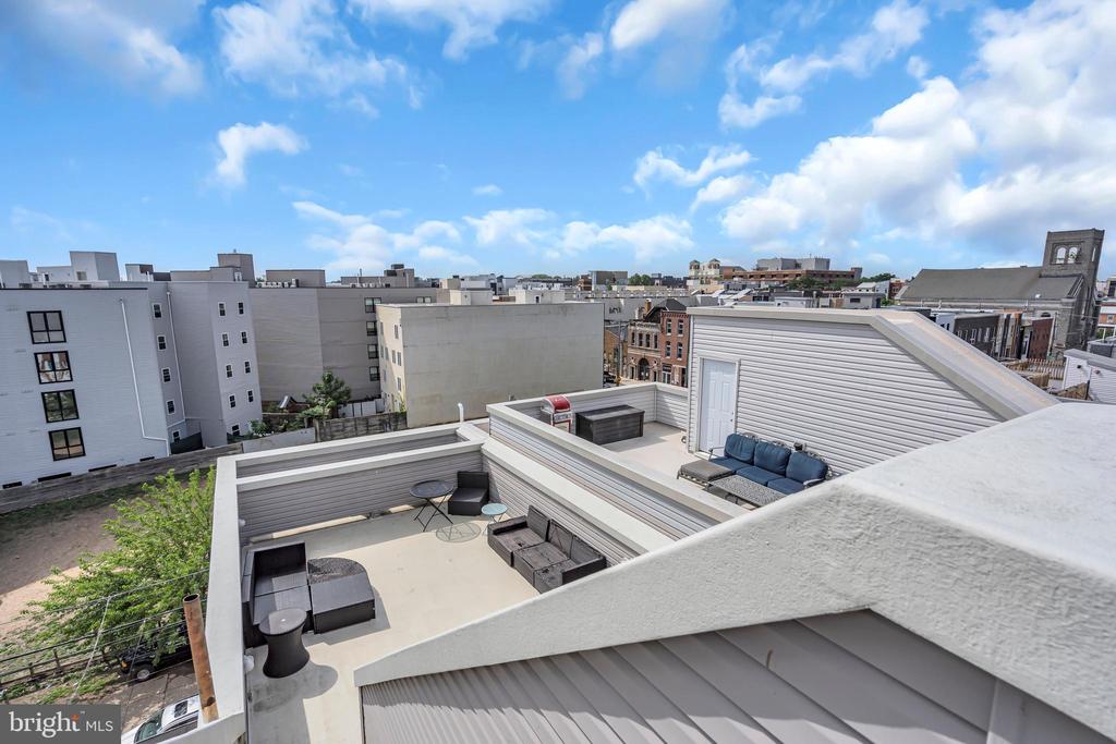821 N 15TH STREET 2