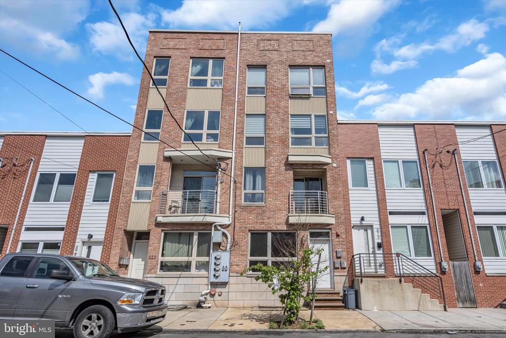 821 N 15TH STREET 2