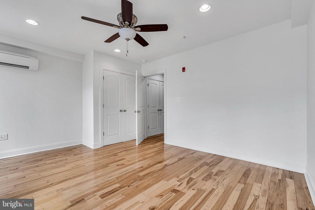 821 N 15TH STREET 2