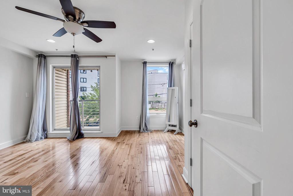 821 N 15TH STREET 2
